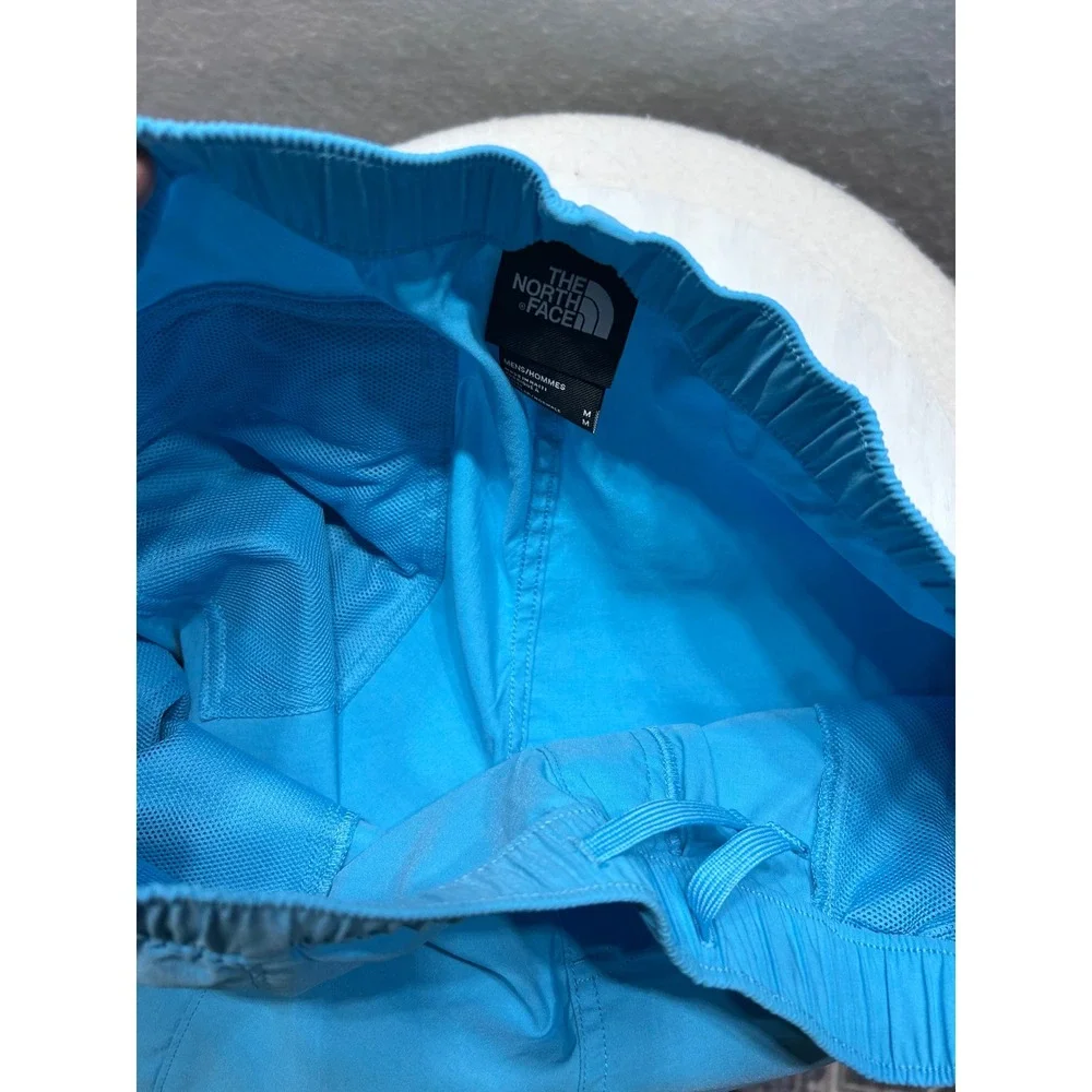 The North Face Mens Class V Water Shorts Blue Elastic Waist Inseam 5 Medium